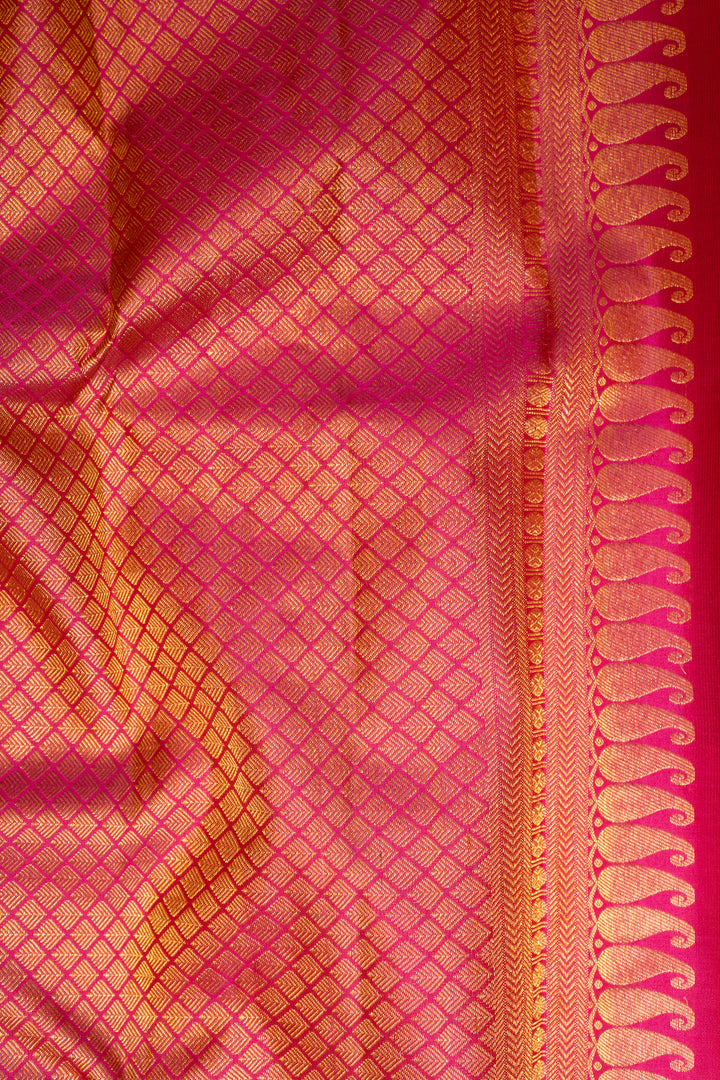 Yellow and Magenta Pure Kanchipuram Silk Saree - Clio Silks