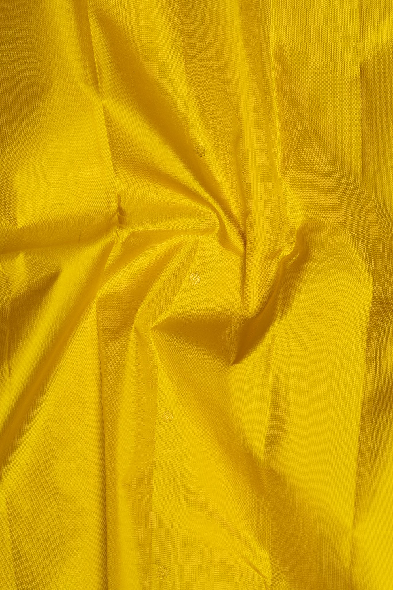 Yellow and Magenta Pure Kanchipuram Silk Saree - Clio Silks