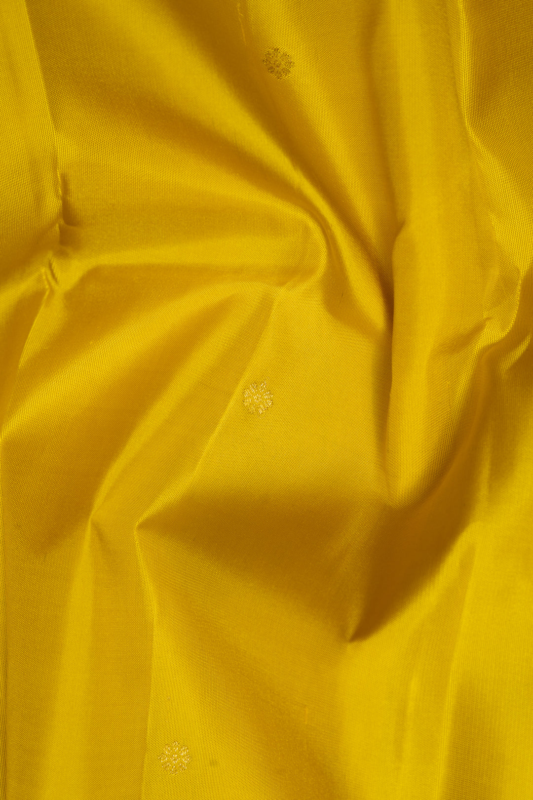 Yellow and Magenta Pure Kanchipuram Silk Saree - Clio Silks