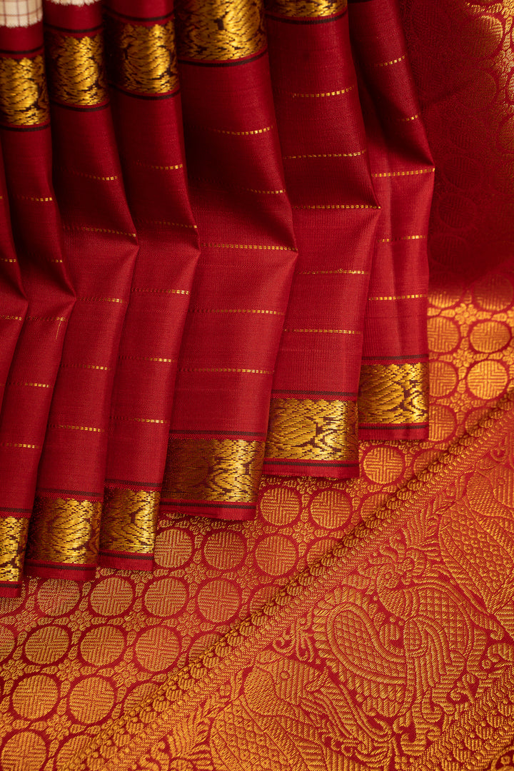 Ivory Podikattam and Maroon Rettai Pettu Pure Kanchipuram Silk Saree - Clio Silks