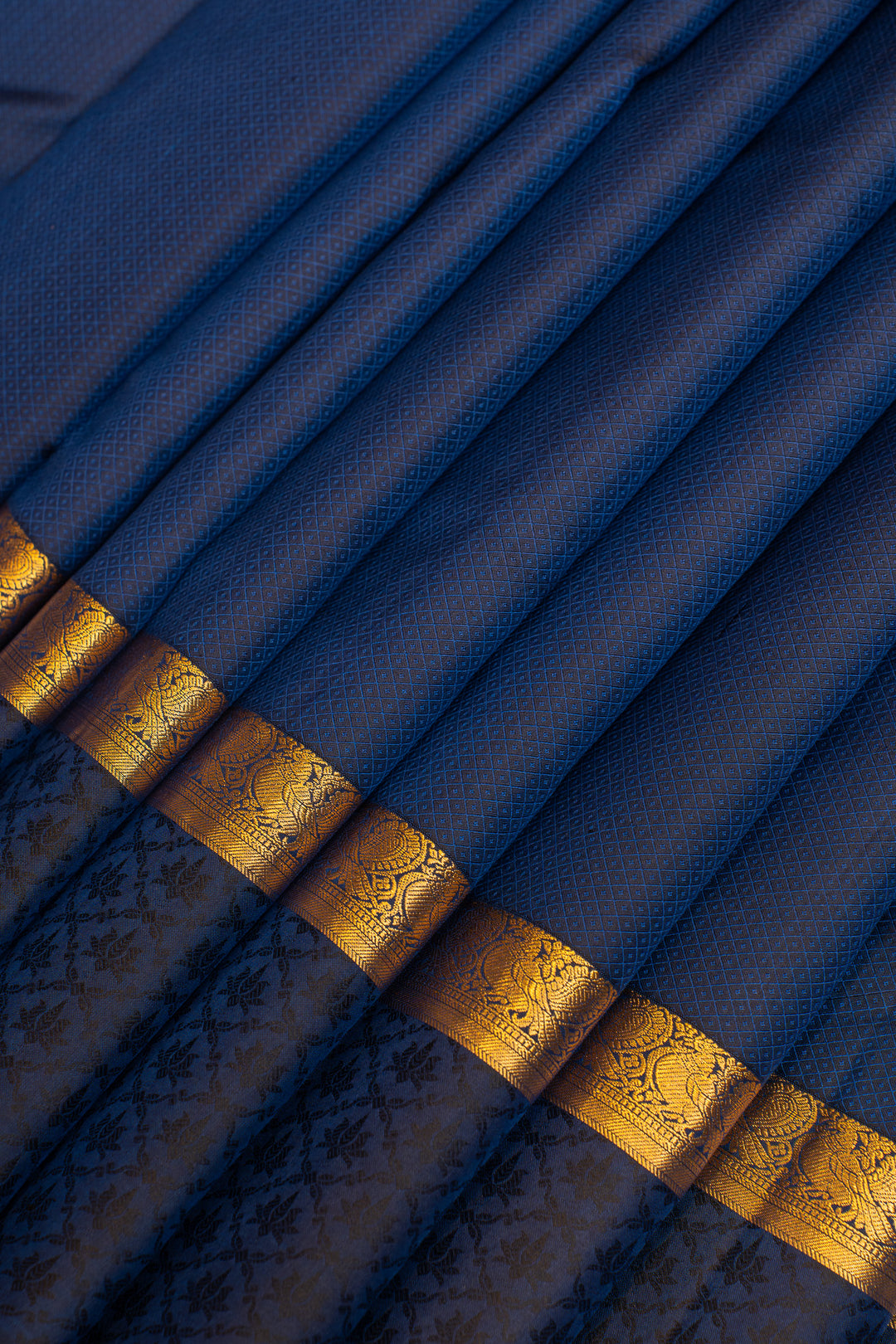 Dark blue threadwork pure Kanchipuram silk saree