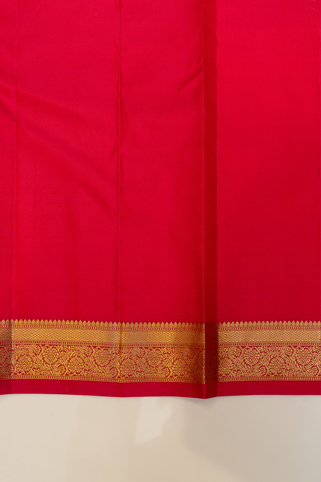 Vermillion red traditional pure Kanchipuram silk saree