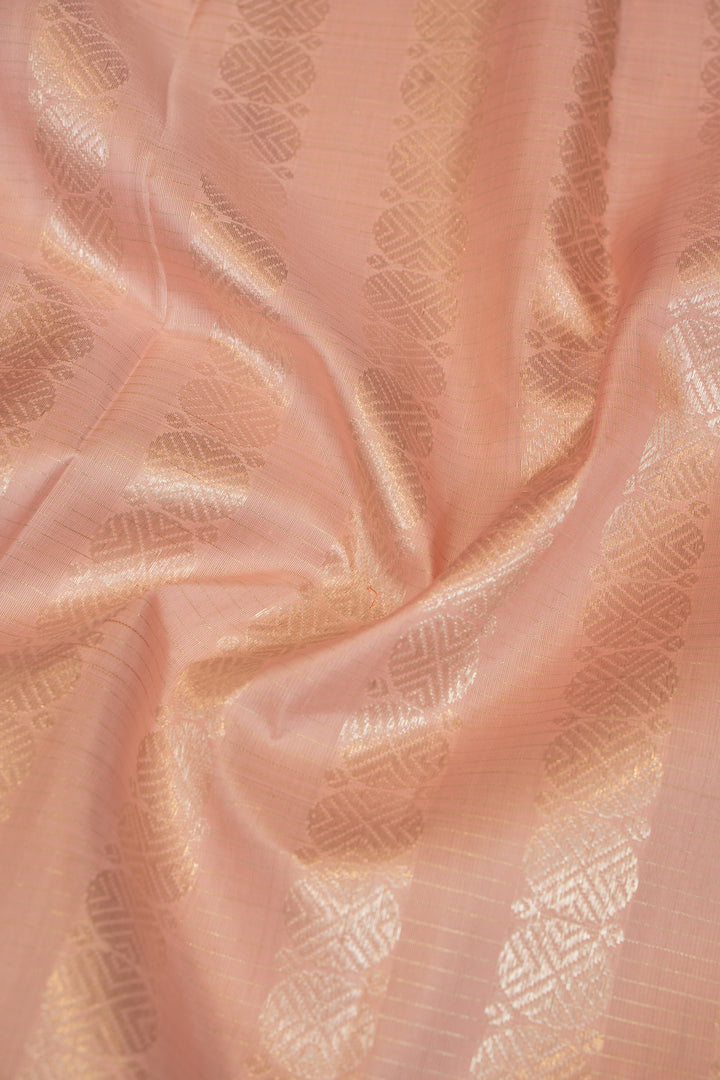 Salmon Pink and Silver Checks Rettai Pettu Pure Kanchipuram Silk Saree - Clio Silks