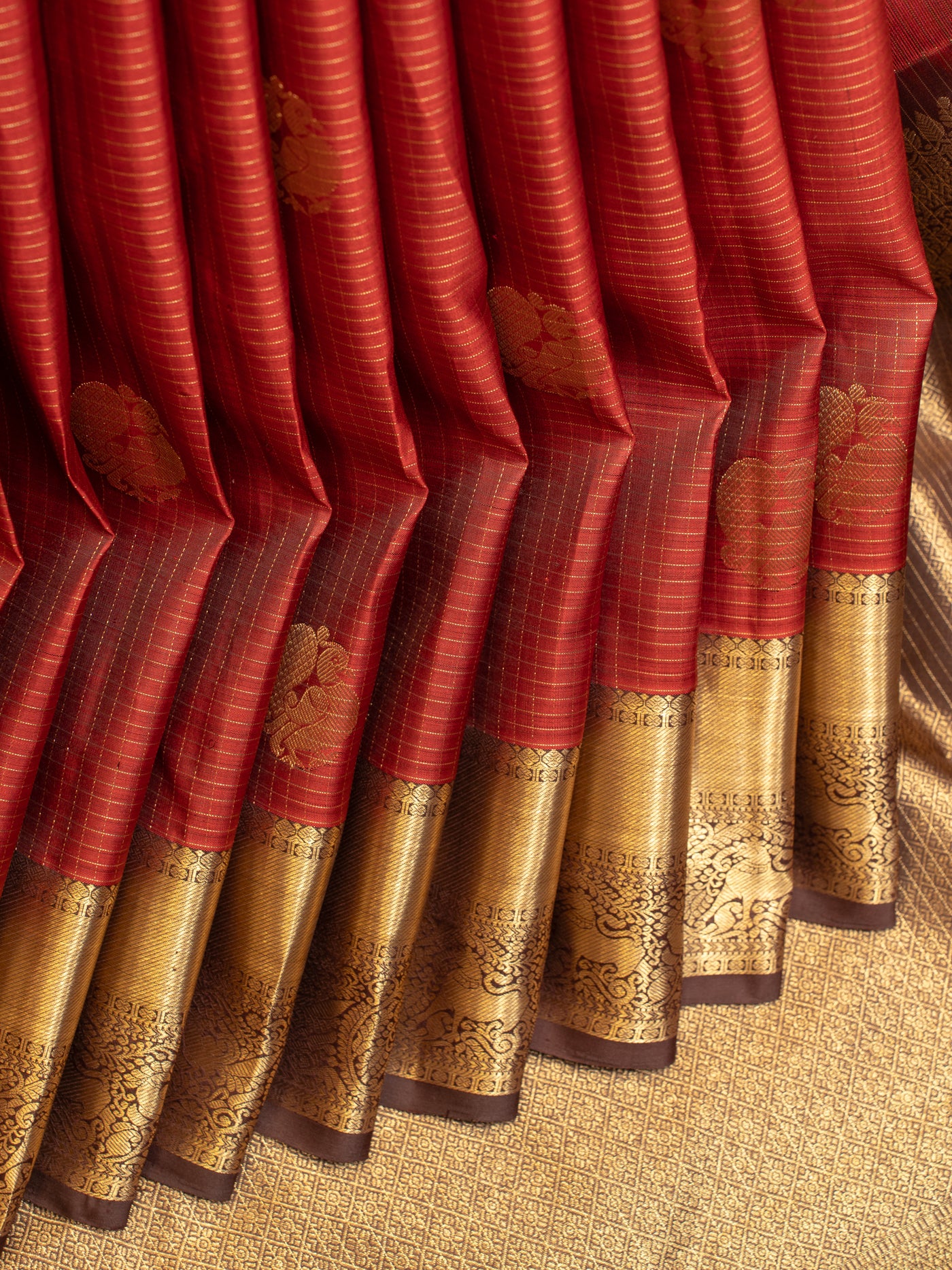 Maroon and brown zari checks korvai Kanchipuram silk saree