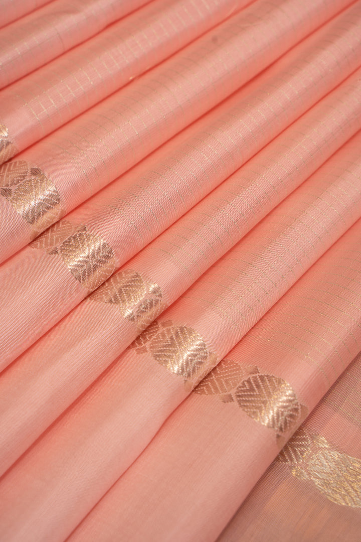 Salmon Pink and Silver Checks Rettai Pettu Pure Kanchipuram Silk Saree - Clio Silks