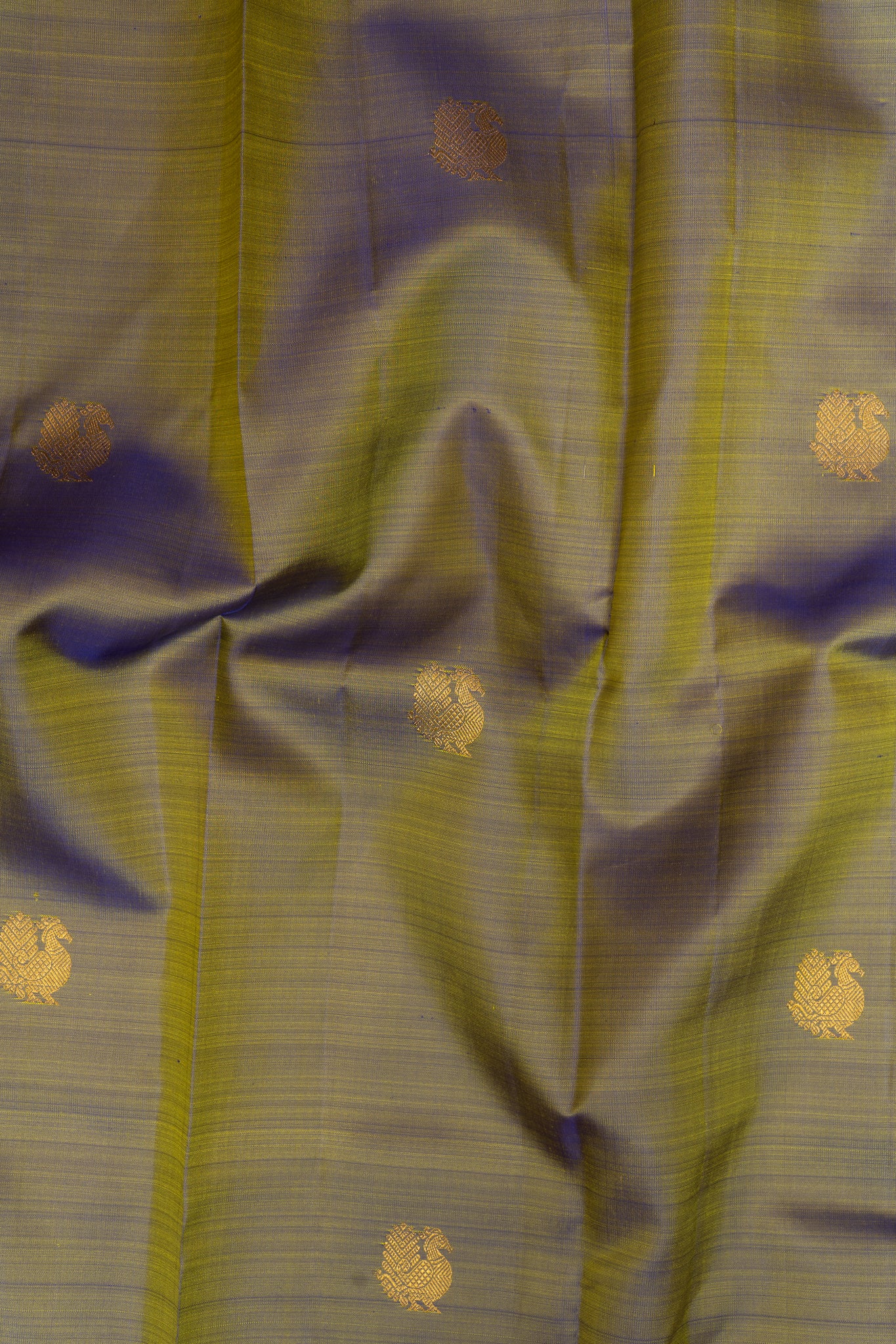 Bluish Green and Magenta Pure Kanchipuram Silk Saree - Clio Silks