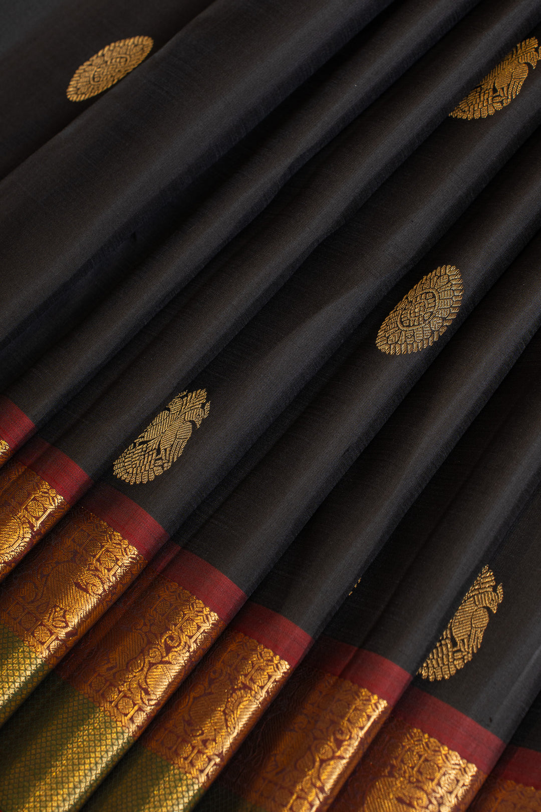 Black and maroon iruthalaipakshi pure Kanchipuram silk saree