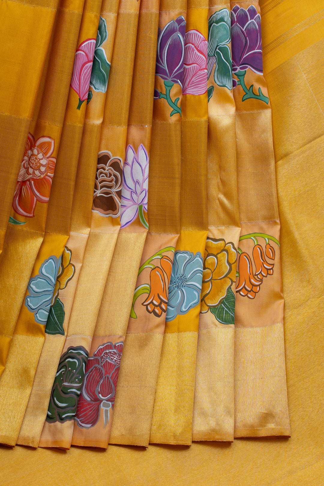 The 500-Hour Garden Handpainted 58 Flowers 8 Kol Pure Kanchipuram Silk Saree