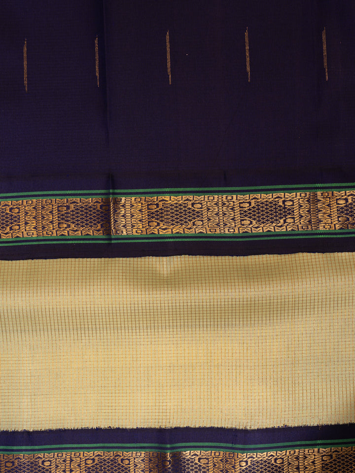 Pastel Green Small Border Pure Zari Kanchipuram Silk Saree - Clio Silks