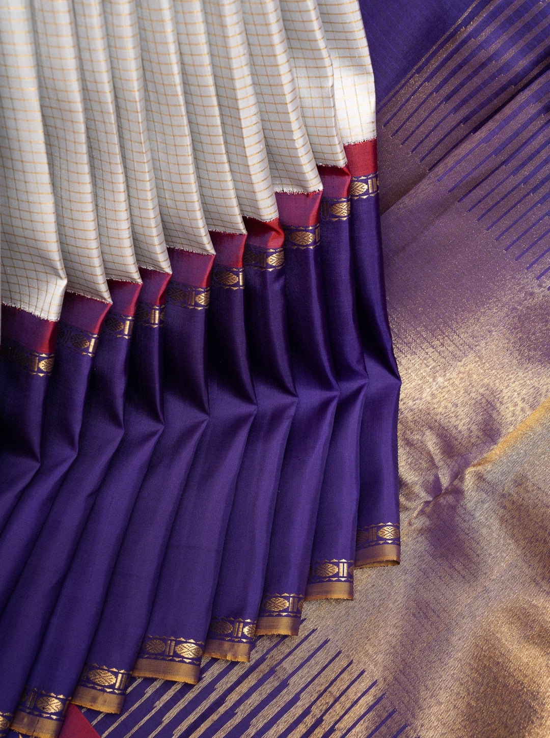 Grey Zari Checks Pure Kanchipuram Silk Saree - Clio Silks