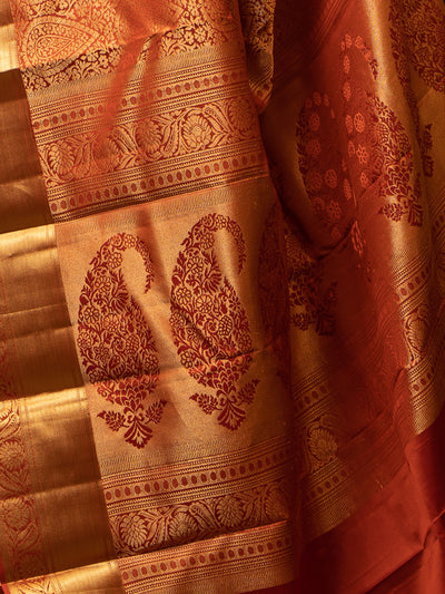 saree of silk