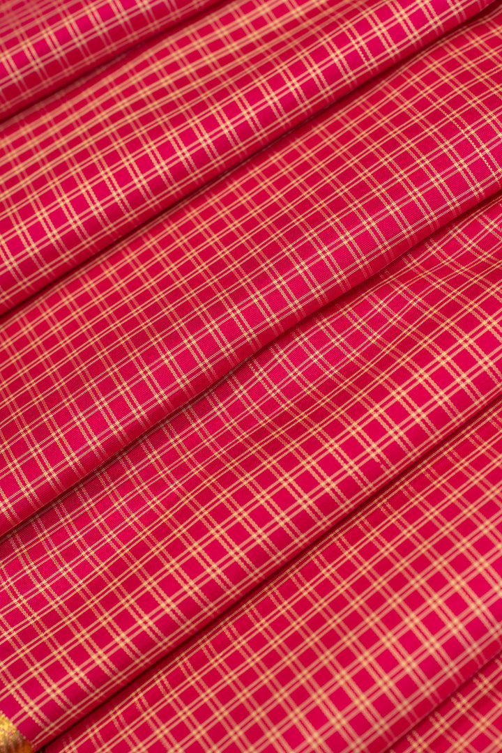 Pink double thread checks small&nbsp;Border pure zari Kanchipuram silk saree