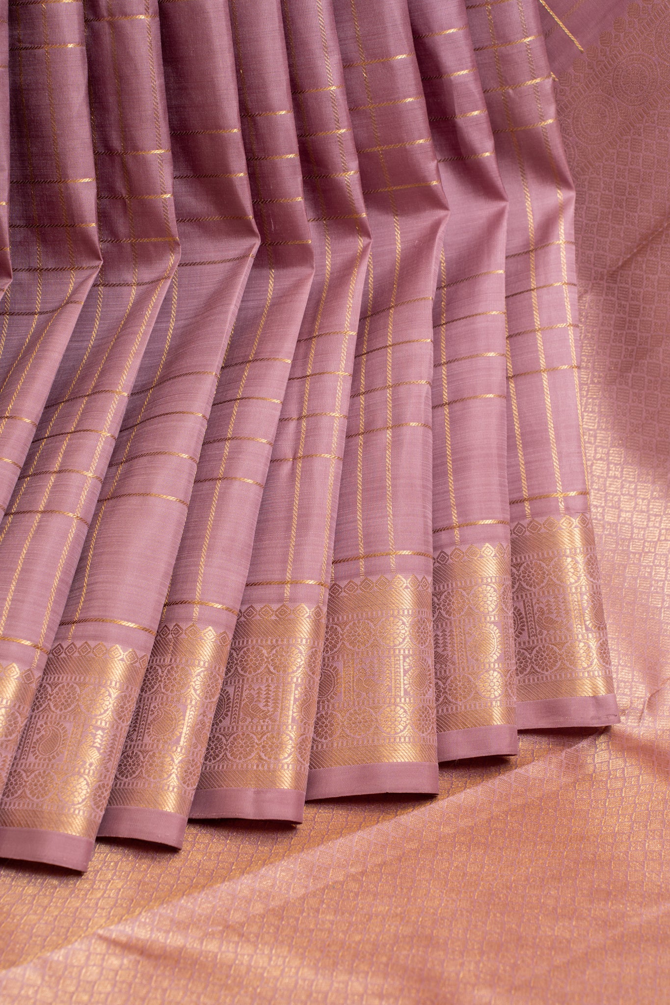 Pastel Lilac zari checks pure Kanchipuram silk saree