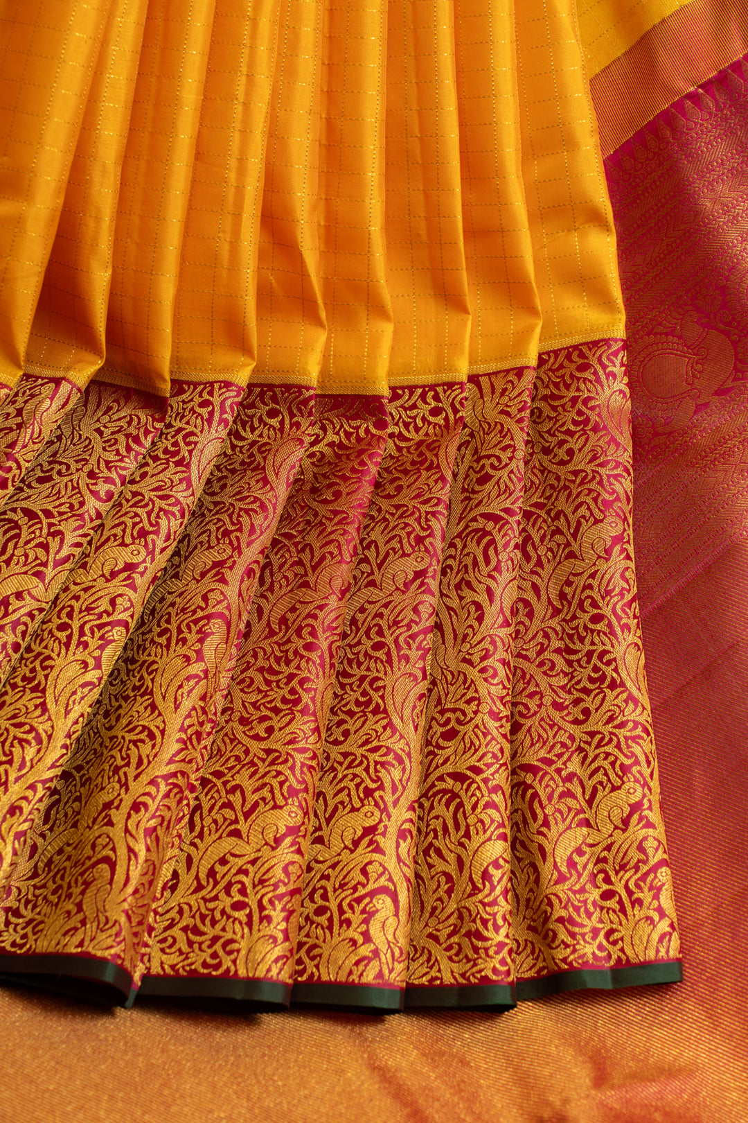 Yellow and magenta vanasingaram border pure Kanchipuram silk saree