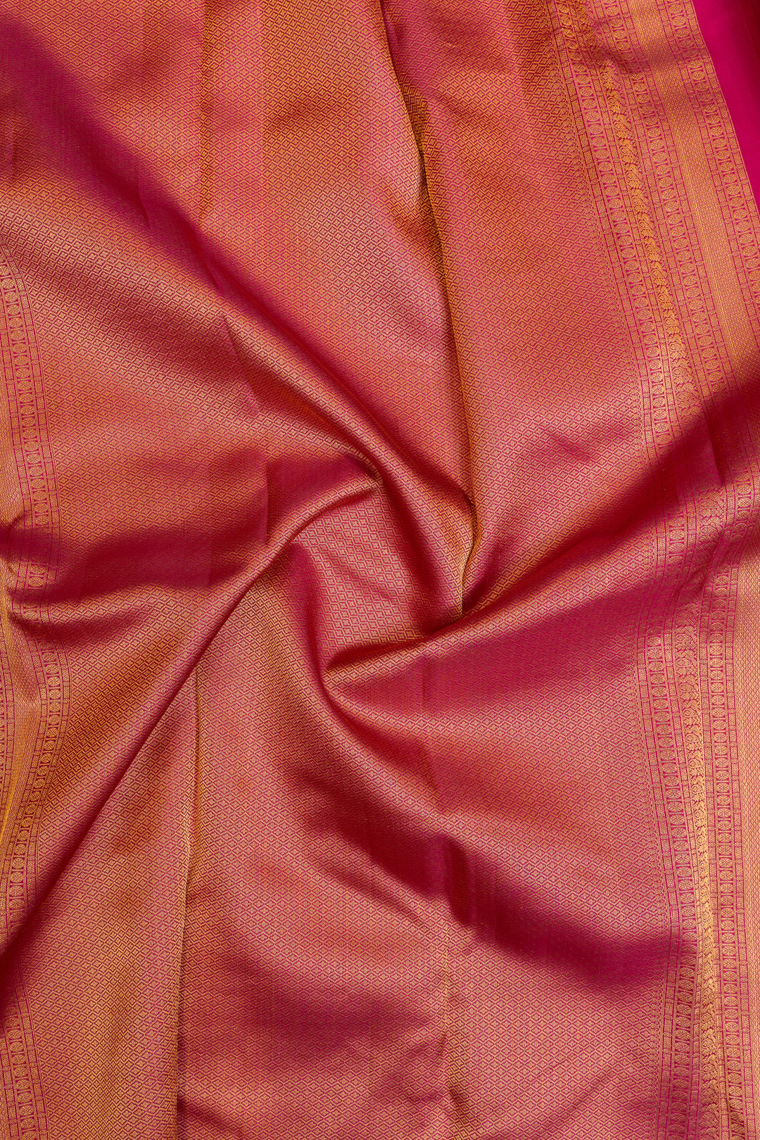 Magenta traditional pure Kanchipuram silk saree