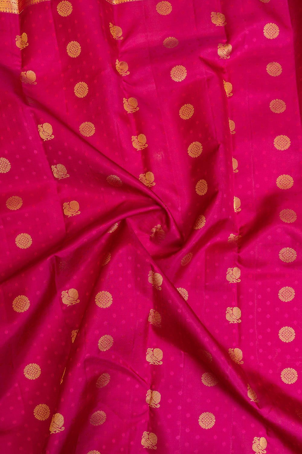 Magenta traditional pure Kanchipuram silk saree