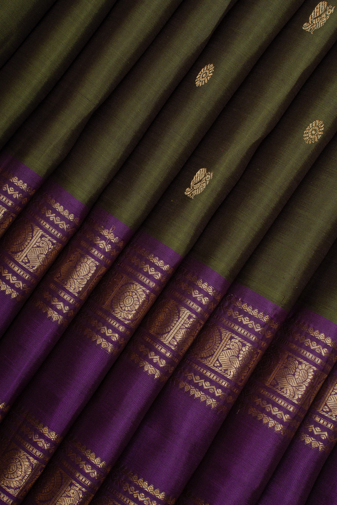 Olive Green &amp; Purple Rettai Pettu Pure Kanchipuram Silk Saree