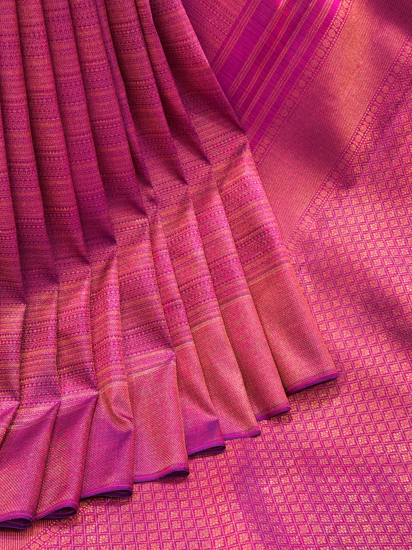 Magenta Purple Shot Colour Pure Zari Brocade Kanchipuram Silk Saree