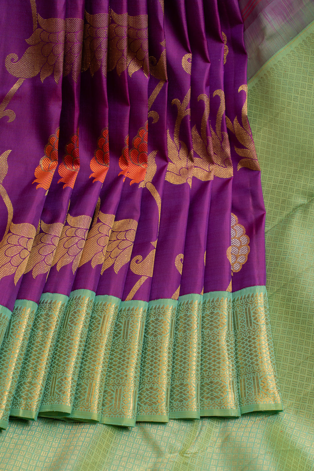 Purple dahlia meenakari pure Kanchipuram silk saree