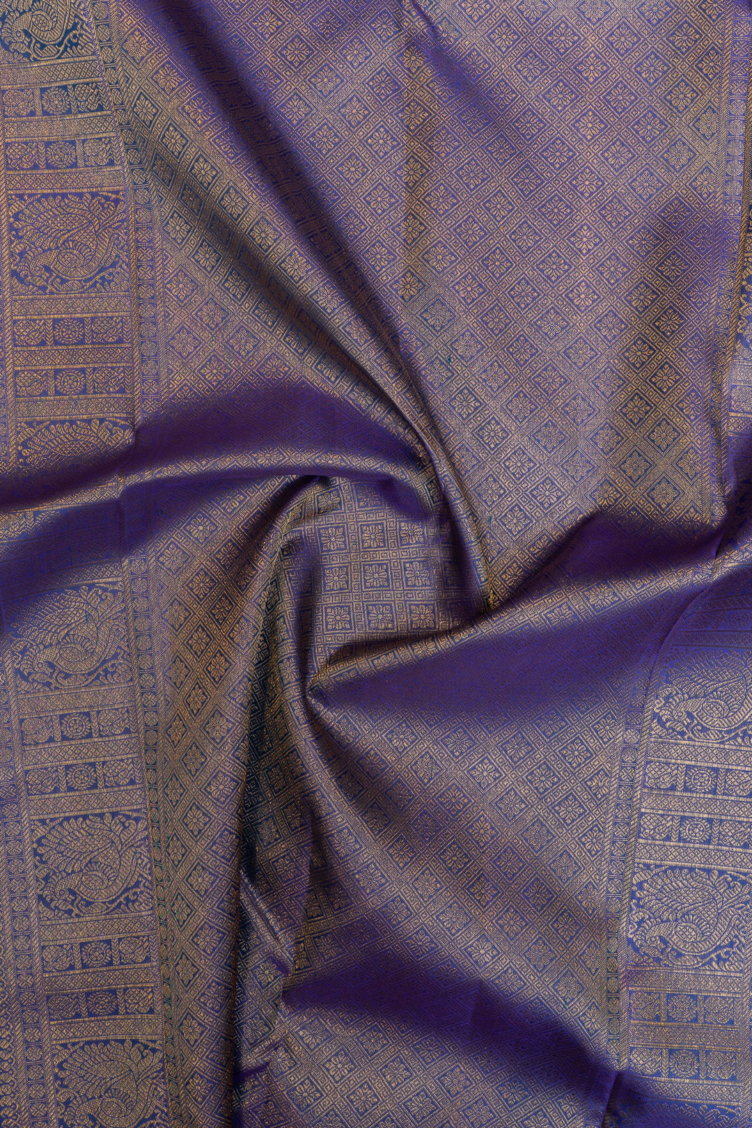 Pearl white and blue turning border pure Kanchipuram silk saree