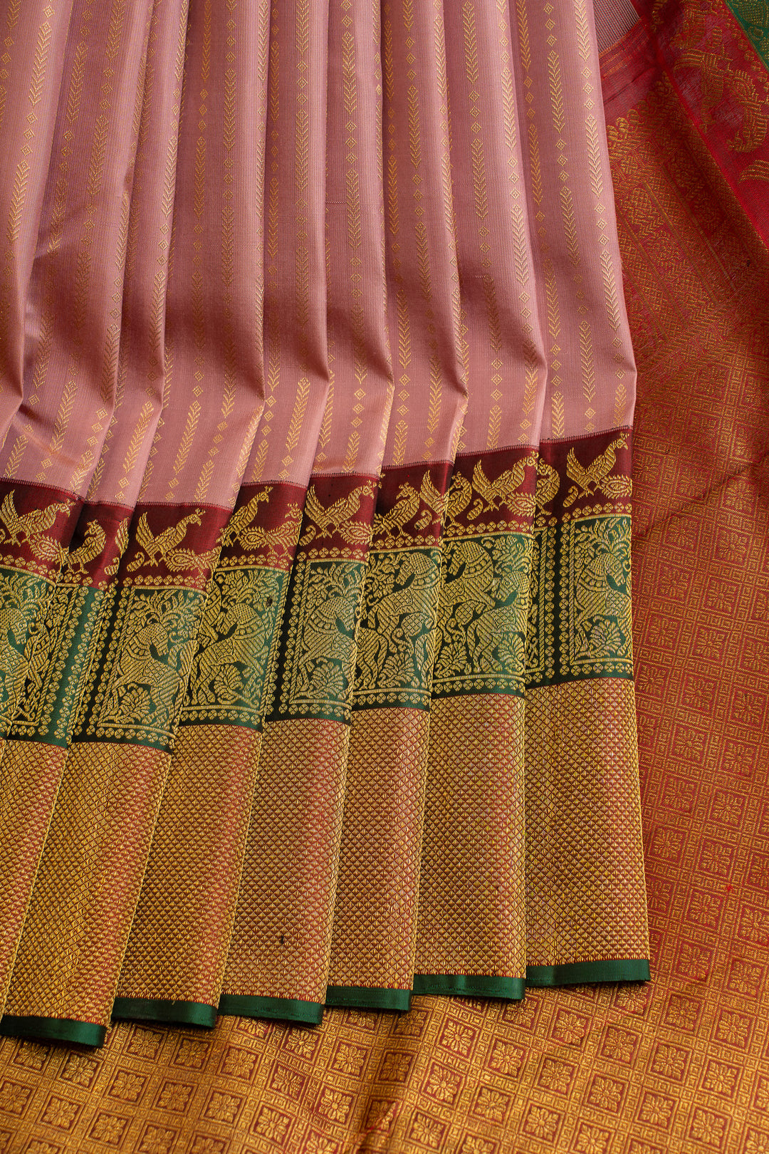 Mauve pink and Maroon turning border pure Kanchipuram silk saree