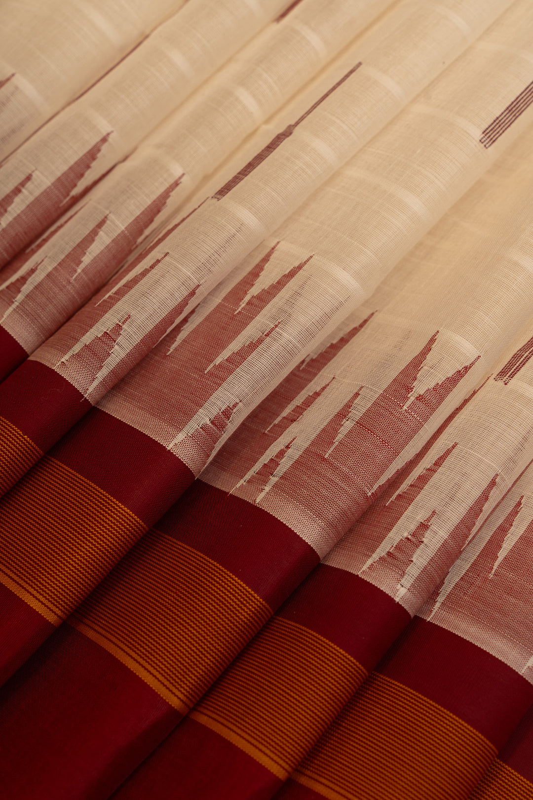 Ivory and red handloom pure cotton silk border saree