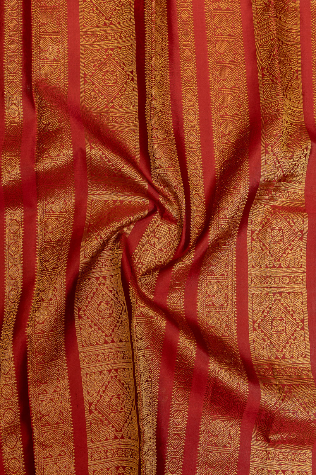 Mehendi green and red Vintage checks  pure Kanchipuram silk saree