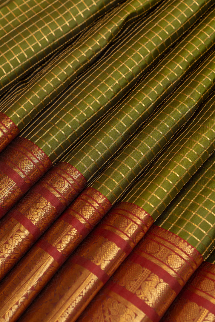 Mehendi green and red Vintage checks  pure Kanchipuram silk saree