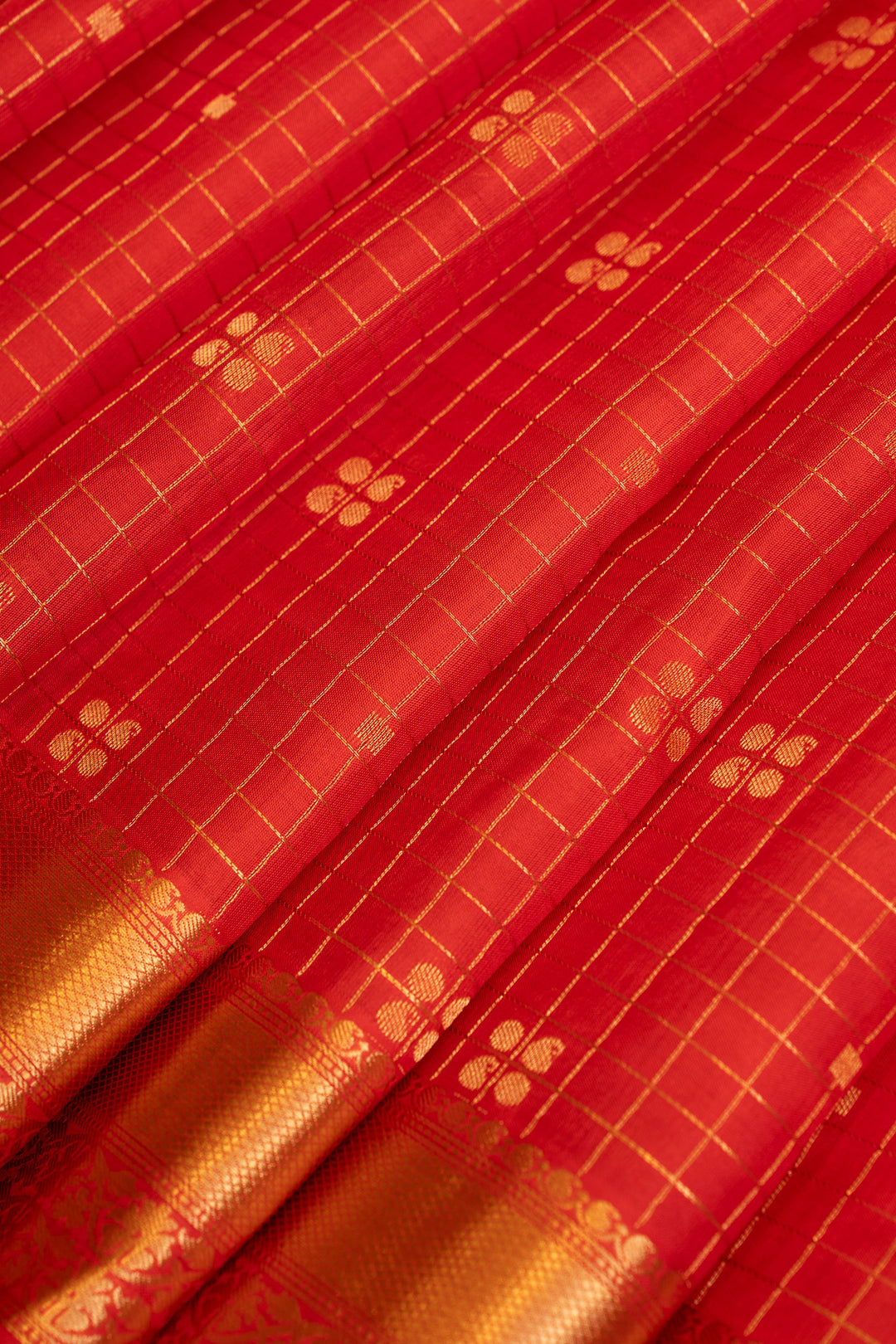 Red traditional pure  Kanchipuram silk saree