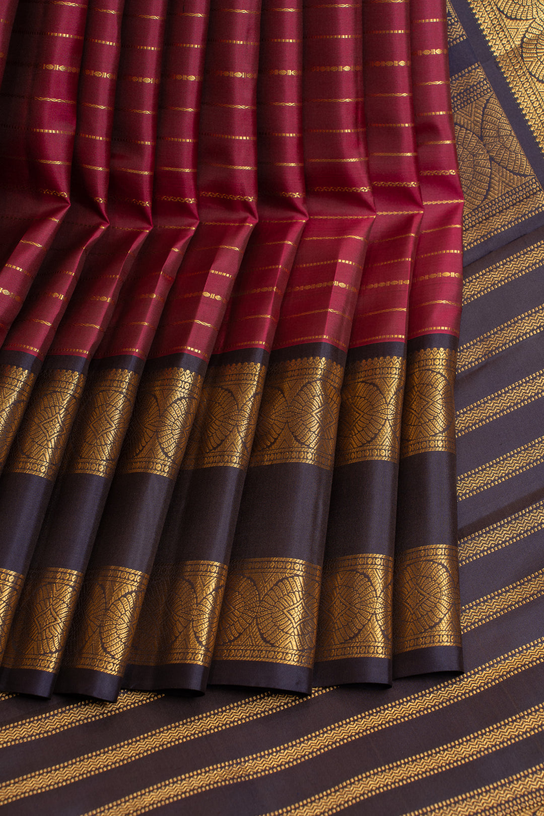 Vintage pink and blue veldhari pure Kanchipuram silk saree