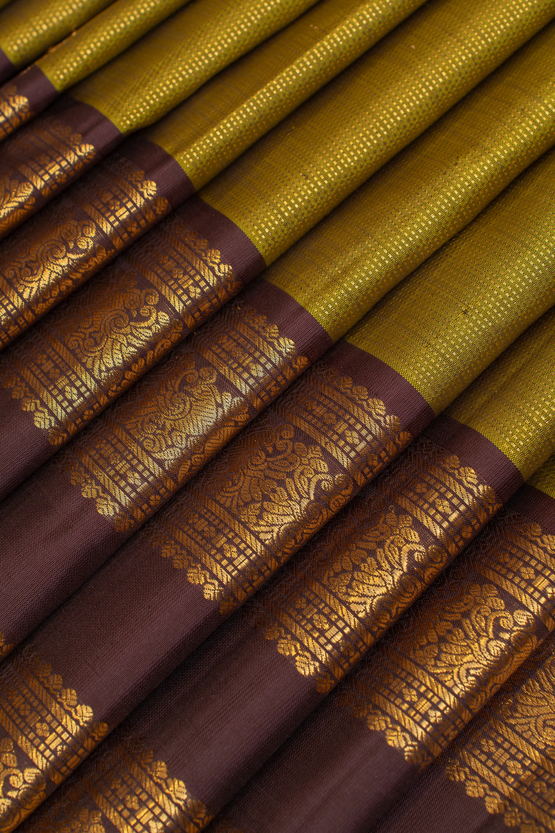 Sampanga green vairaoosi pure Kanchipuram silk  saree