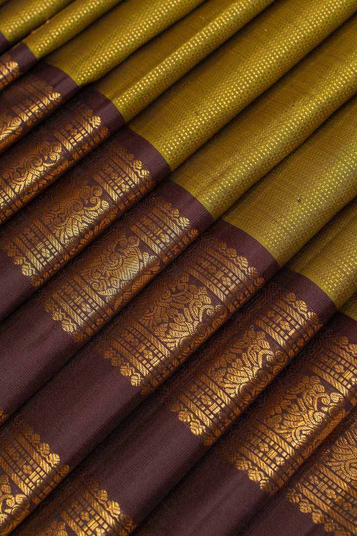 Sampanga green vairaoosi pure Kanchipuram silk  saree