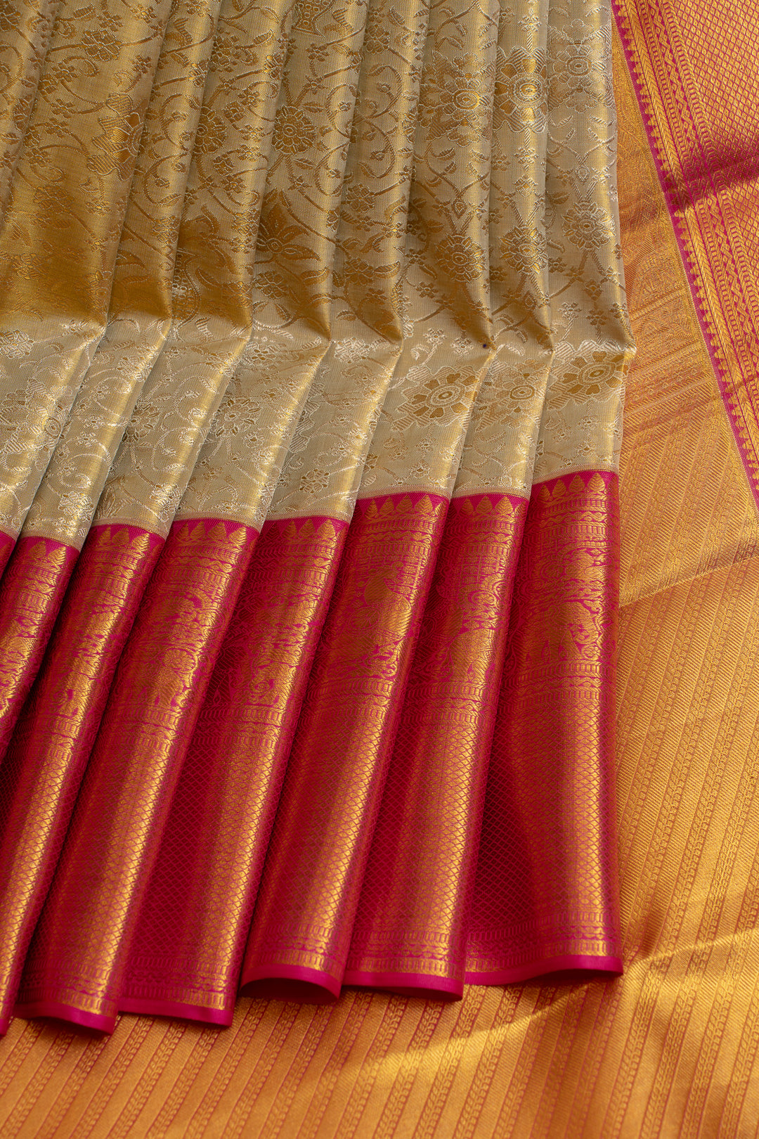 Gold floral brocade pure Kanchipuram silk saree