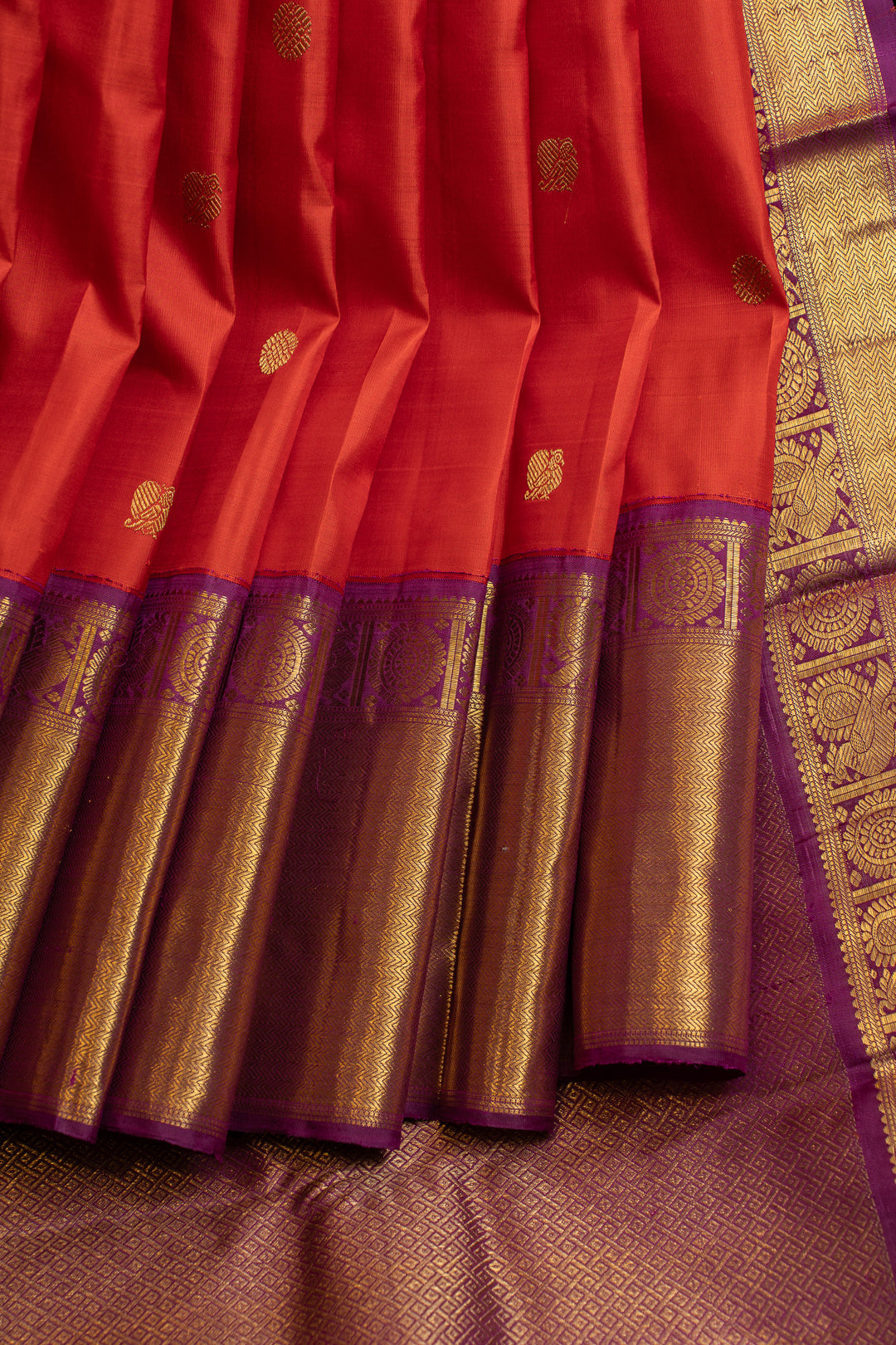 Red and purple vintage border  pure Kanchipuram silk saree