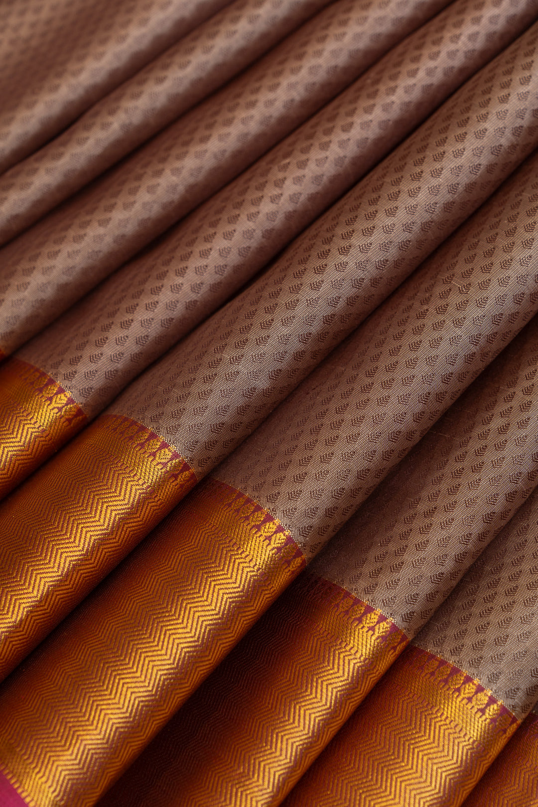 Mauve thread embossed pure Kanchipuram silk saree