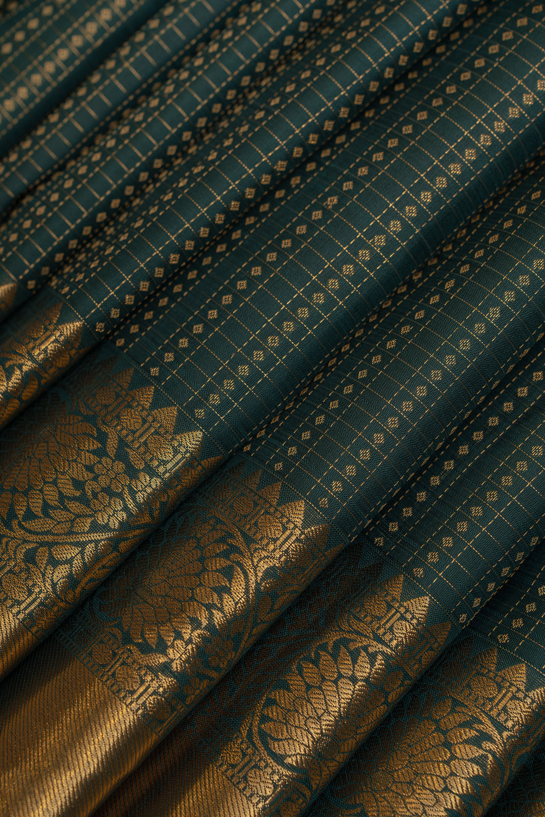 Bottle green pure Kanchipuram silk saree