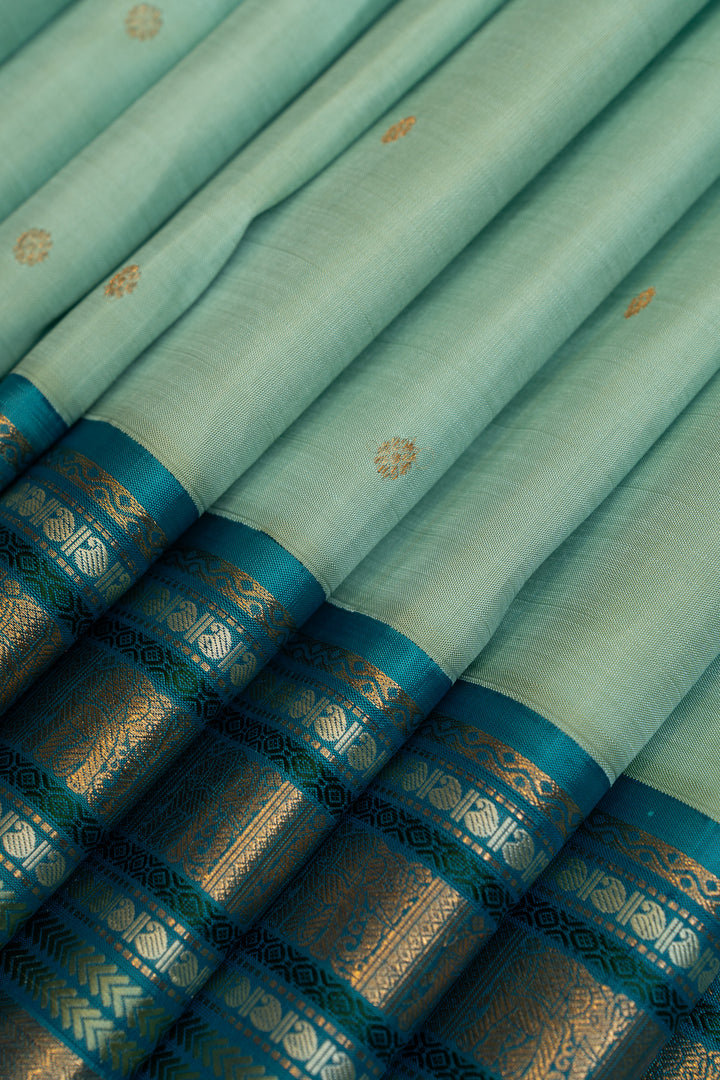 Pastel blue varisaipettu pure Kanchipuram silk saree