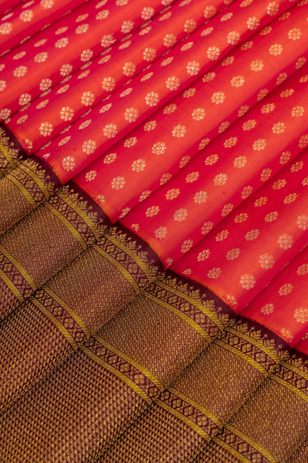 Peach and jamun purple lakshabutta pure Kanchipuram silk saree