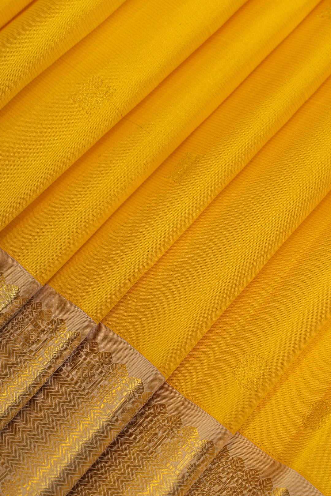 Yellow vairaoosi pure Kanchipuram silk saree