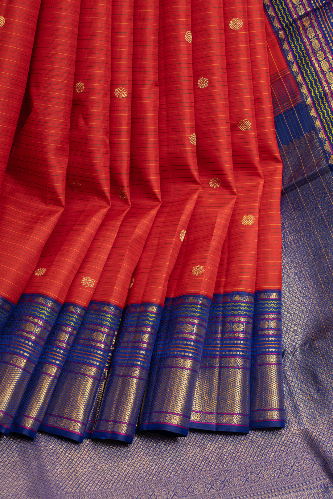 Red and MS blue varisaipettu pure Kanchipuram silk saree