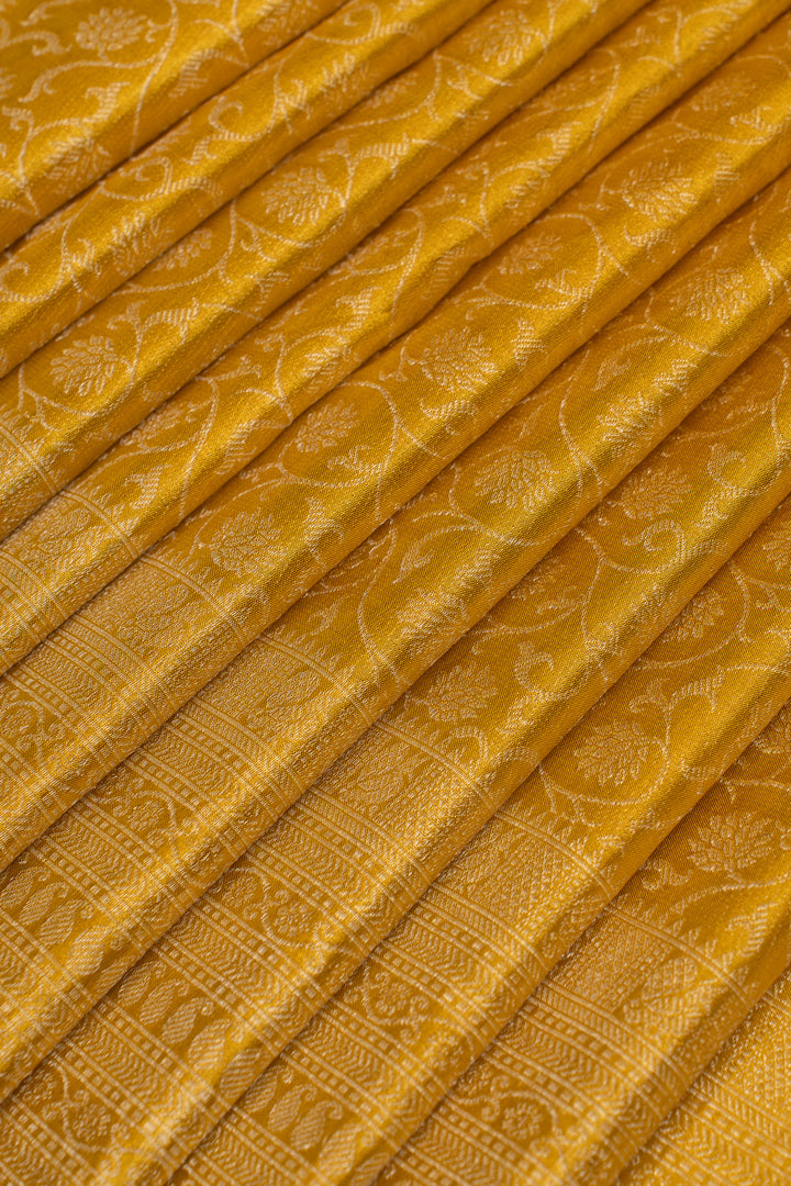 Gold floral brocade pure Kanchipuram silk saree