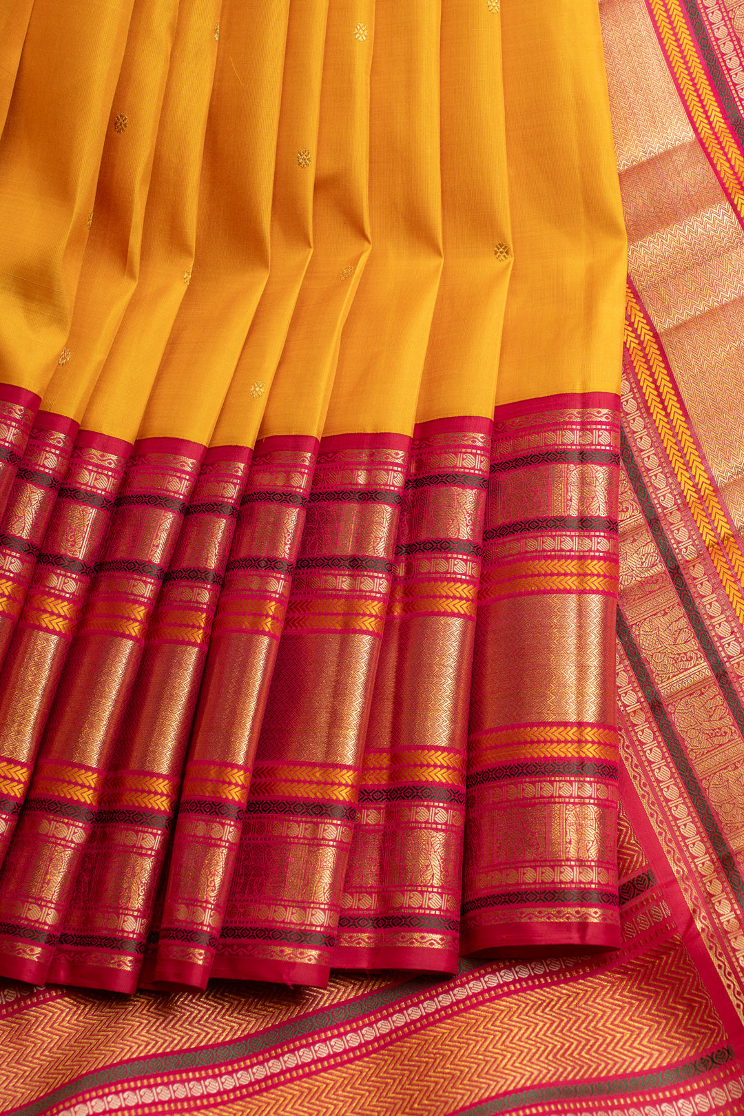 Yellow and pink Varisaipettu  pure Kanchipuram silk saree