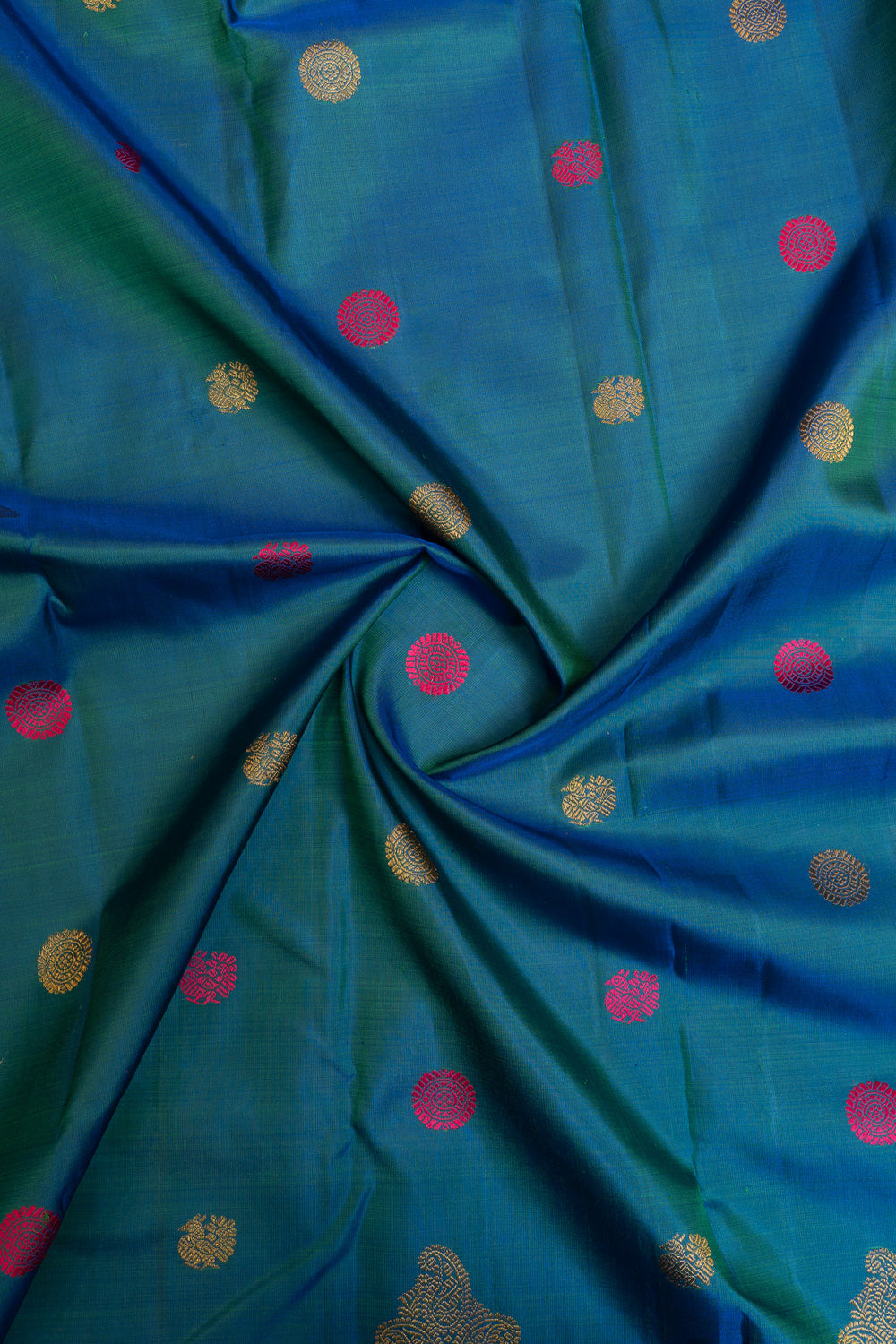 Peacock blue rettai pettu pure Kanchipuram silk saree