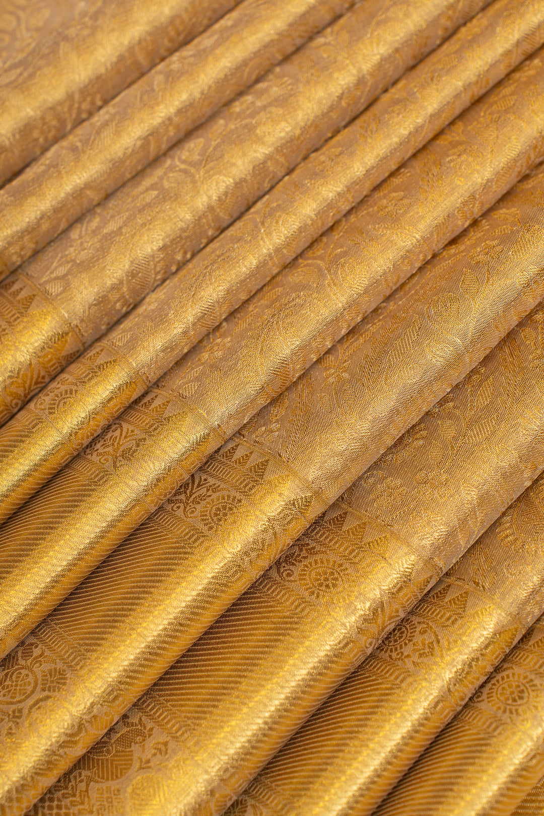 Silverish Gold paisley brocade pure Kanchipuram silk saree