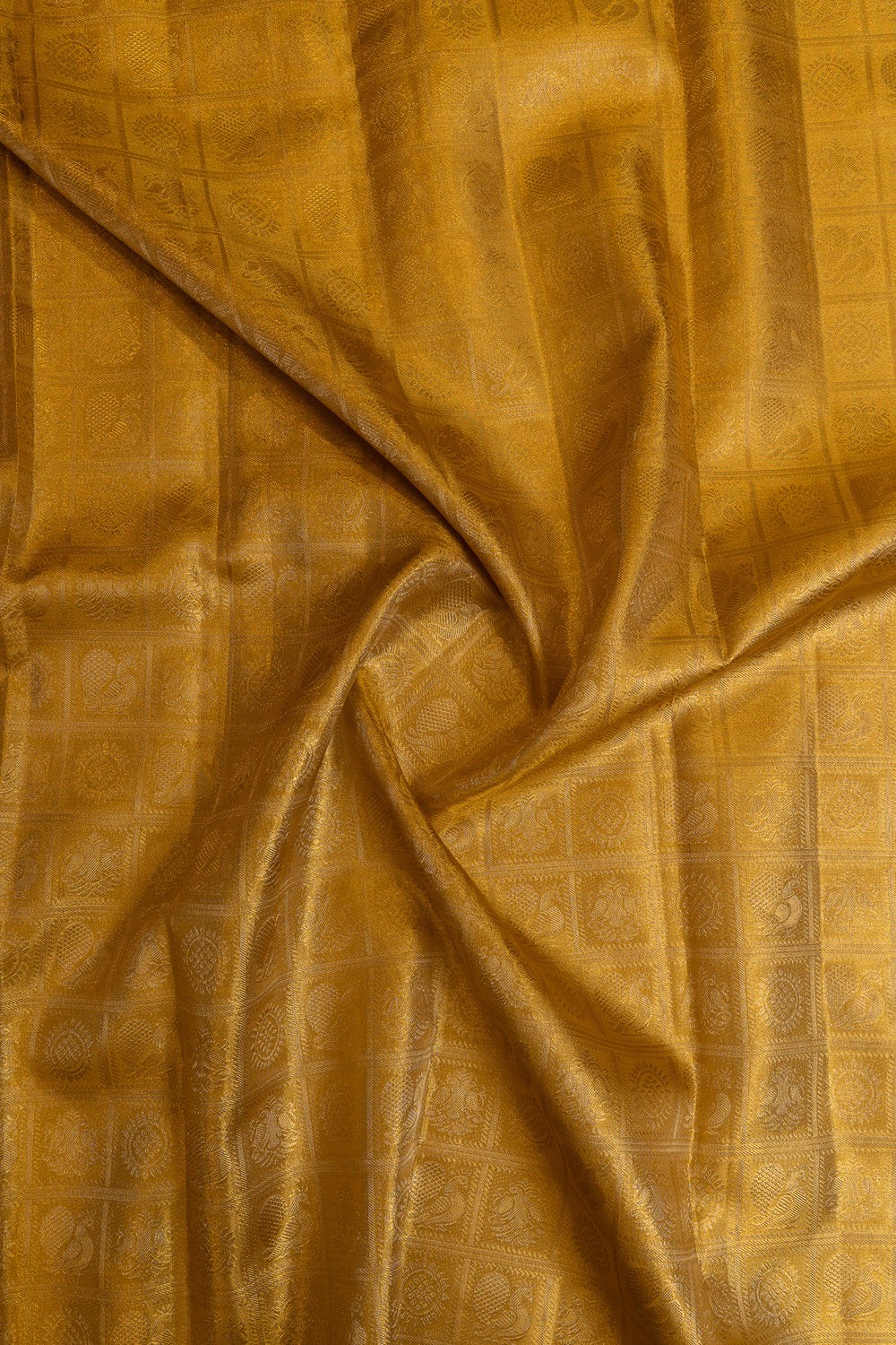 Good annam chakram brocade  pure Kanchipuram silk saree