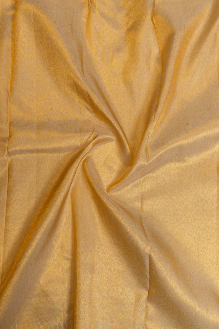 Ivory and gold 8 Kol  pure Kanchipuram silk saree