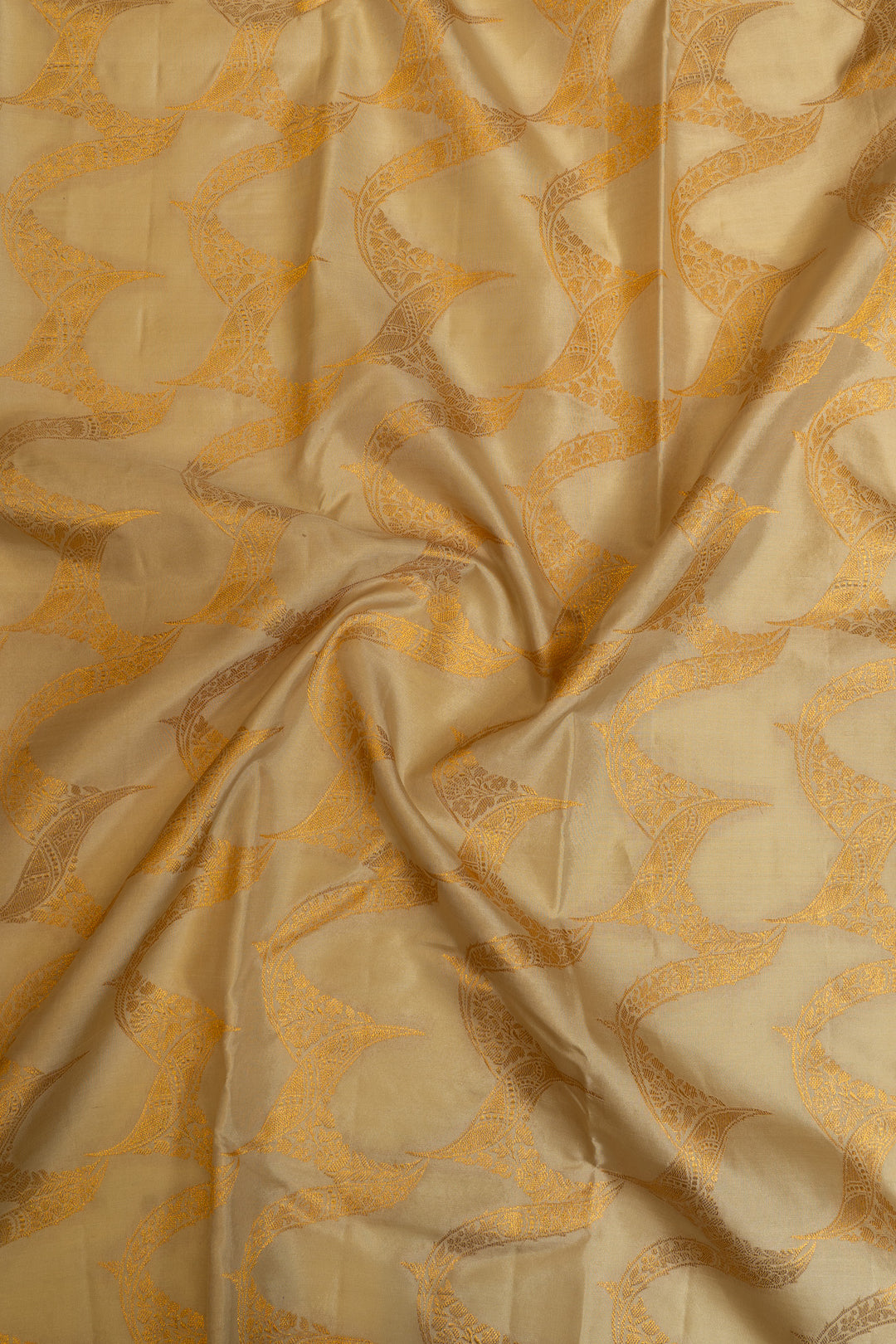 Ivory and gold pure Kanchipuram silk saree