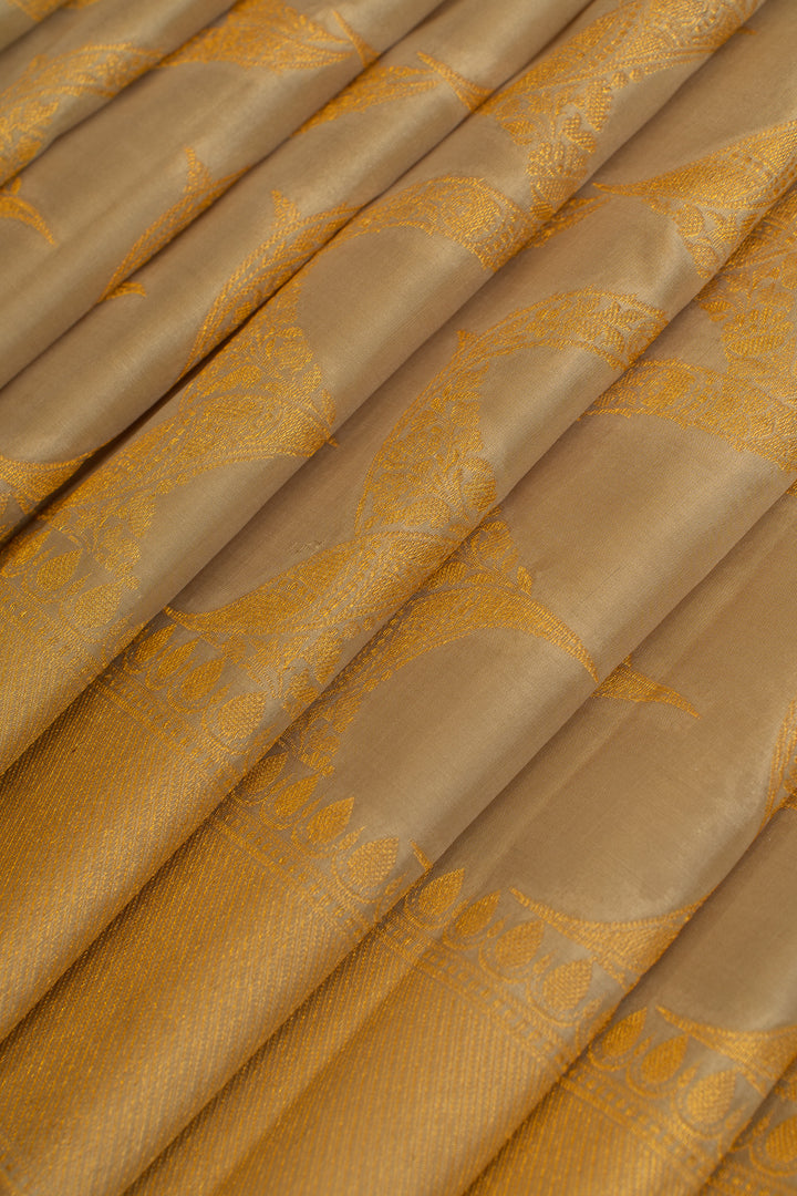 Ivory and gold pure Kanchipuram silk saree