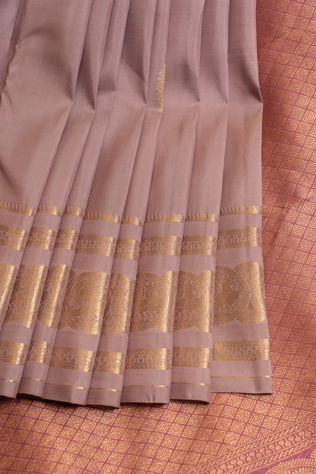 Lilac pure Kanchipuram silk saree