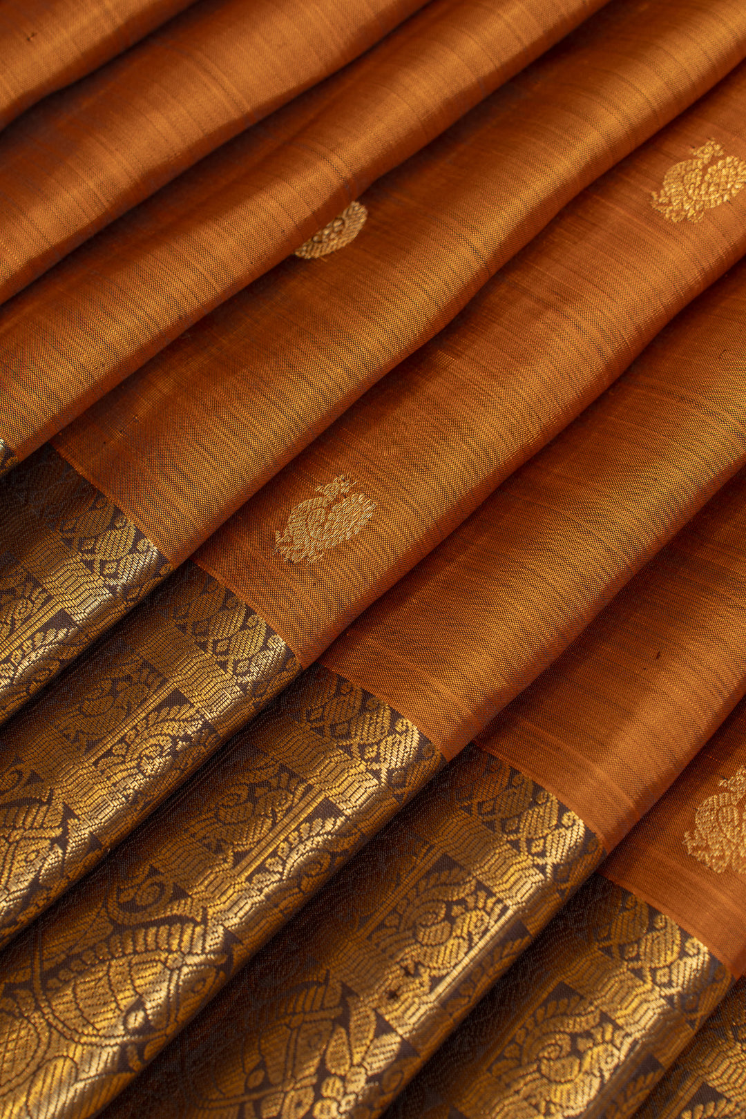 Rust orange varisaipettu pure Kanchipuram silk saree